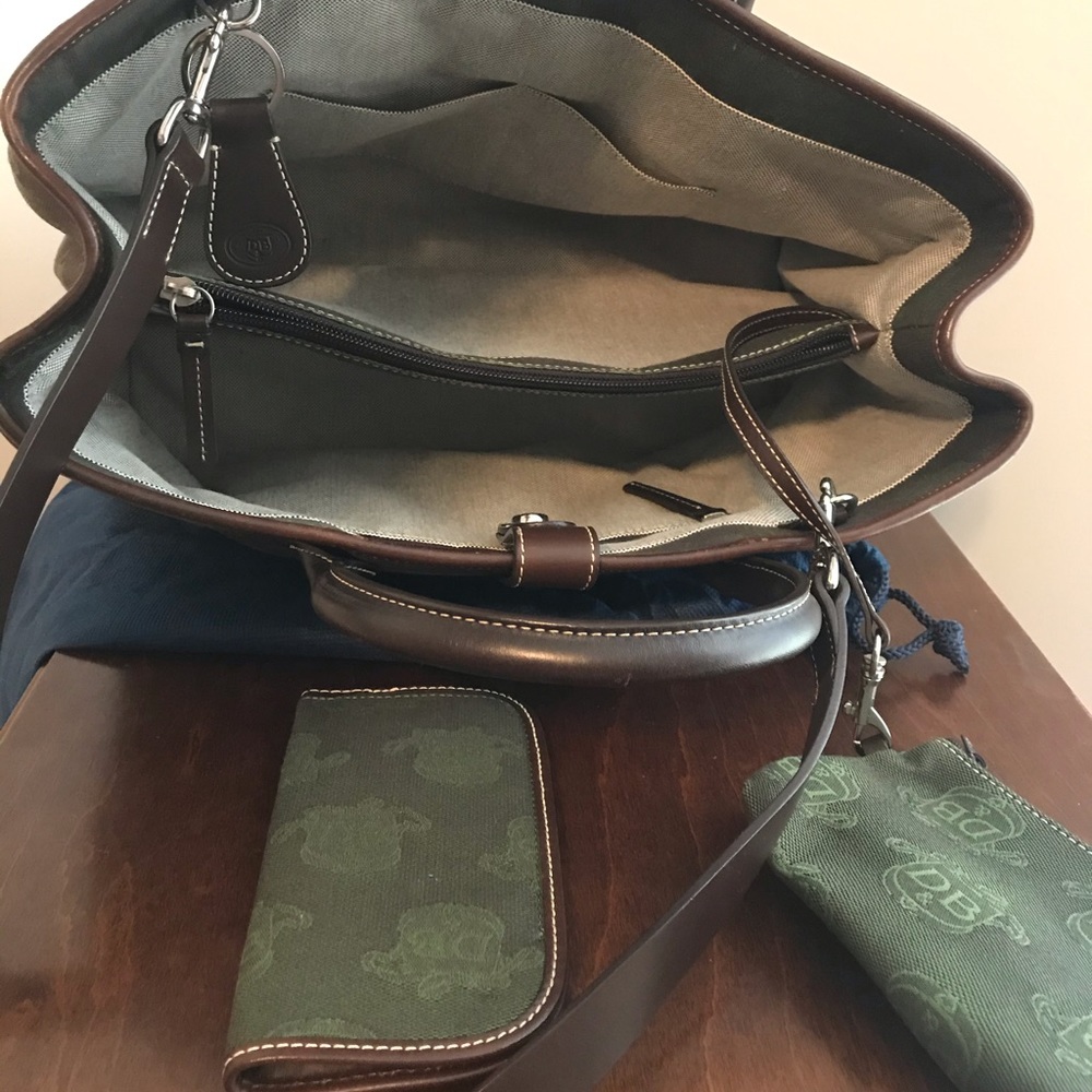 Satchel - Picture 2 of 2